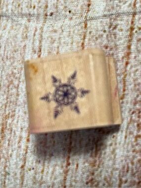 Mini snowflake rubber stamp-Cardmaking scrapbooking papercrafts